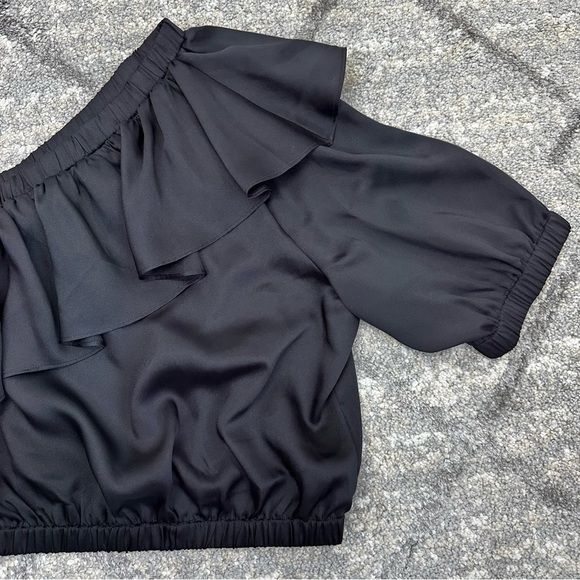 Express women one shoulder ruffle satin cropped top XL black pirate renaissance - Picture 3 of 10